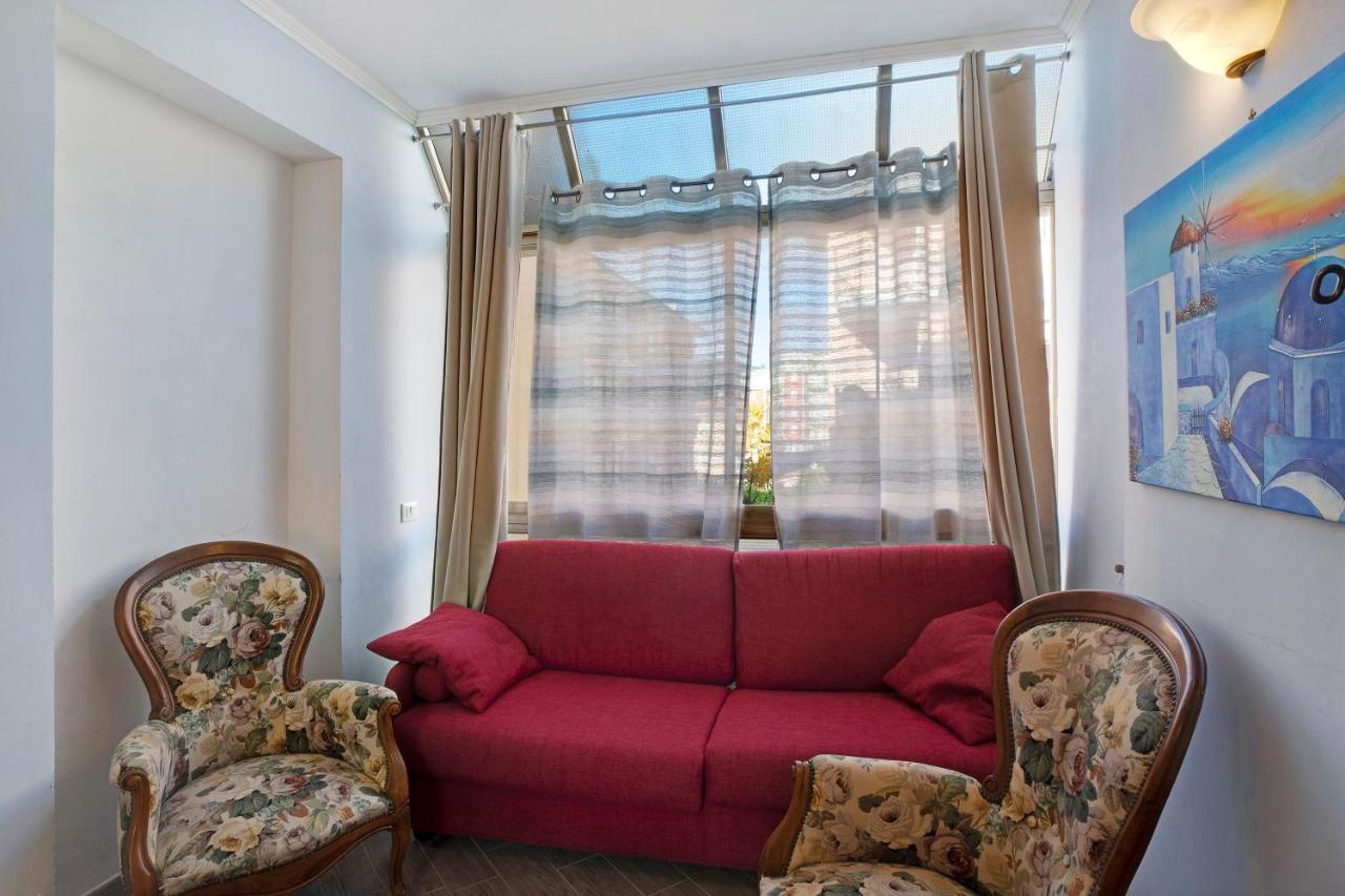 Casa Laura Elena Apartment San Bartolomeo Al Mare Exterior photo